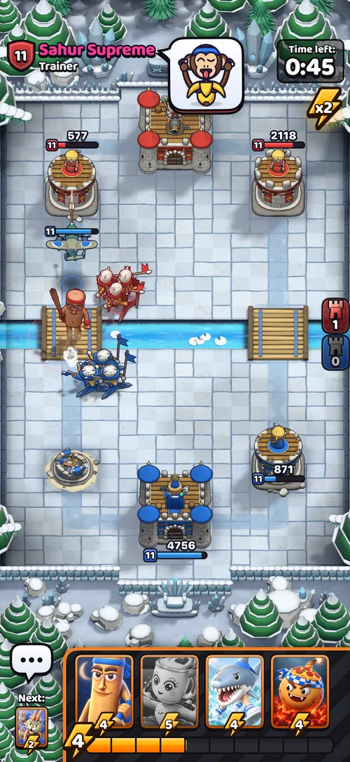 A live 1v1 battle in its last minute, with double Aura on